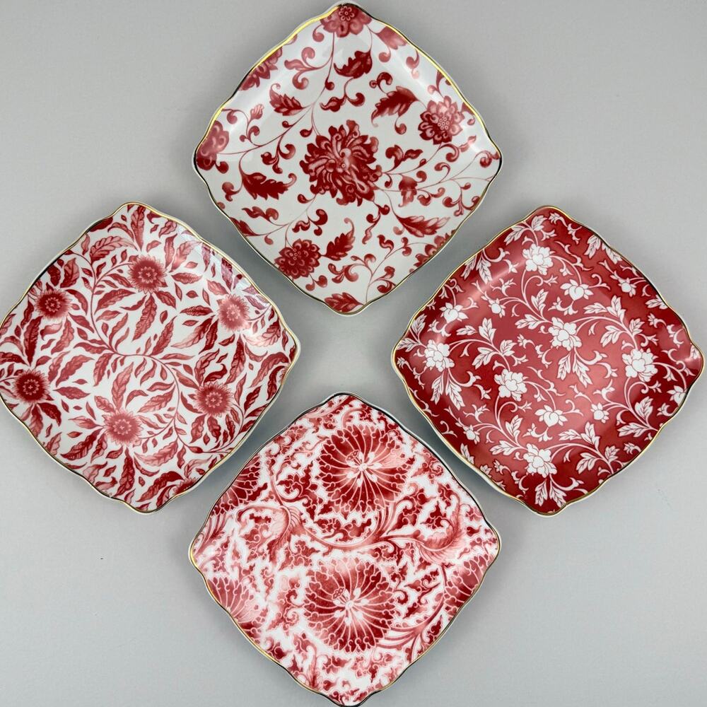 Williams Sonoma Marlo Thomas Floral Appetizer Plates SET OF 4 Toile Red White